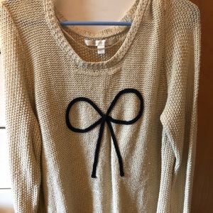 Bow Sweater